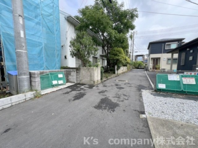 茅ヶ崎市ひばりが丘　新築戸建　1号棟の前面道路含む現地写真|2026.9.5撮影◇
