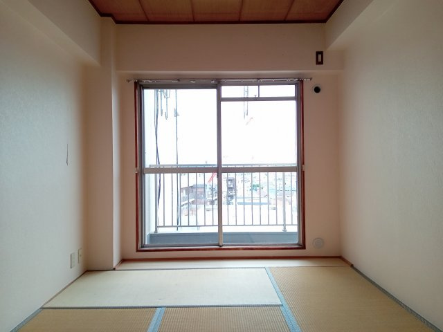 エクセレンス狛江の和室
