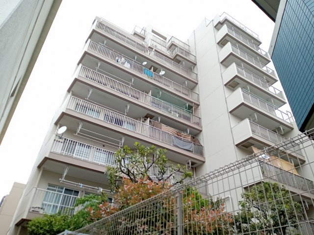 狛江市岩戸南１丁目の賃貸マンション