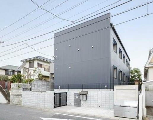 柏市つくしが丘３丁目のアパートの外観