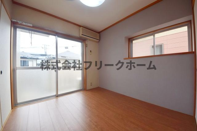 小金井市本町４丁目の賃貸マンションの居間・リビング|別部屋参考写真です。
