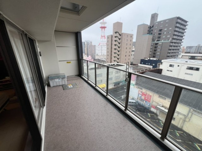 【バルコニー】 | ポレスター麻里布タワージュエル