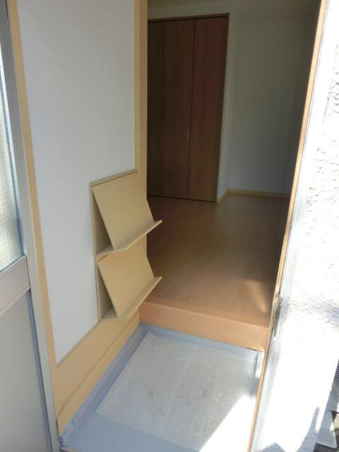 大澤荘の玄関