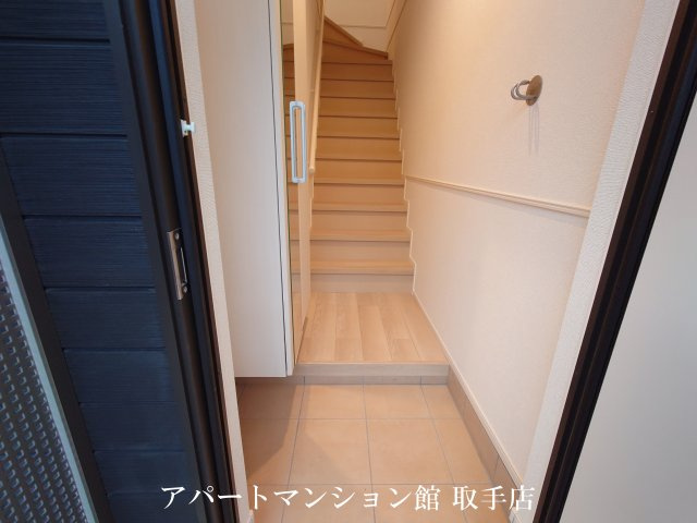 ベル・コリーヌＢの玄関