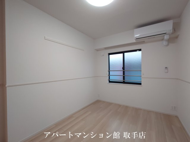 ベル・コリーヌＢの洋室