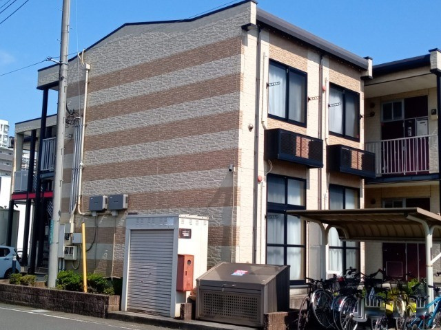 レオパレス守谷中央の外観|画像1