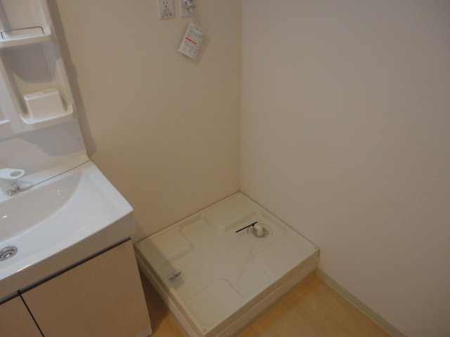 【その他】 | グランドパレス　弐番館 | 洗濯機置場
