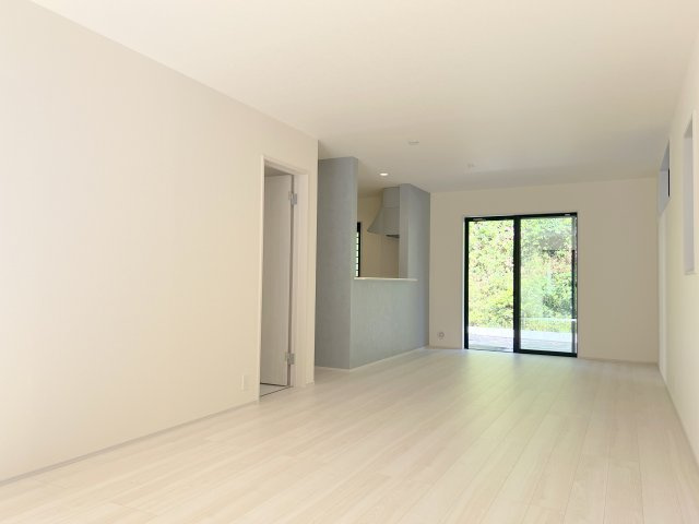 福生市福生　新築戸建全3棟のその他|広々22.3帖LDKの間取りは、家族が増えても住み続けられるお家です