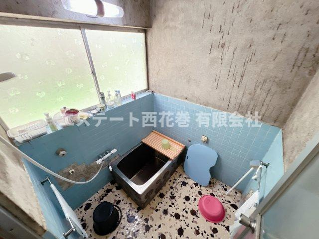 花巻市狼沢第4地割　土地建物の浴室