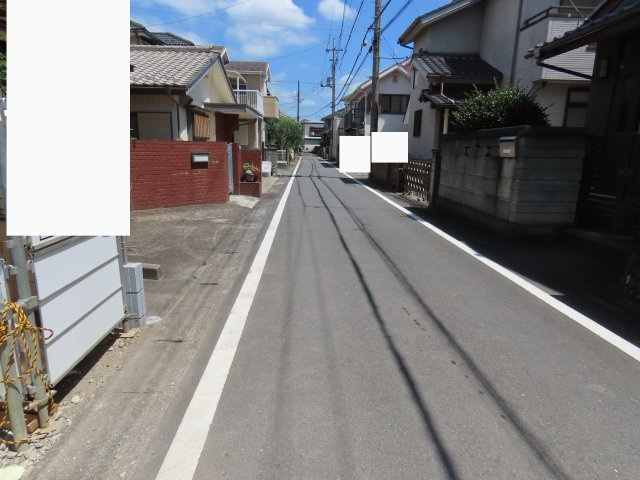鶴ヶ島市鶴ヶ丘新築戸建の前面道路含む現地写真