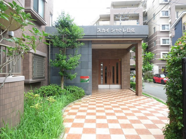福岡市南区曰佐２丁目の賃貸マンションのエントランス