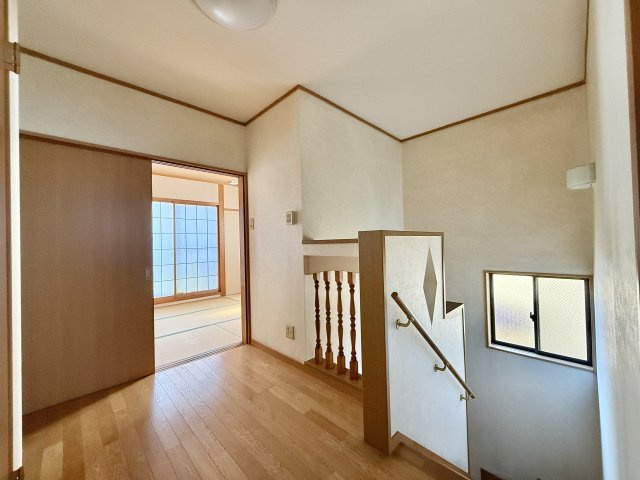 西区歌里町戸建の内装