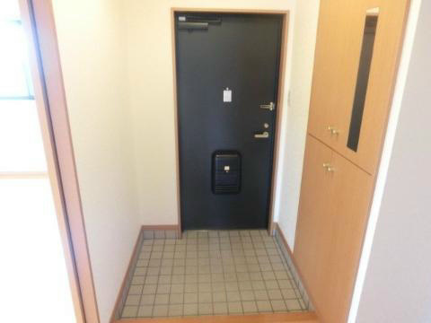 オオシマハイツベルの玄関