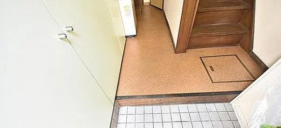 セピアの玄関