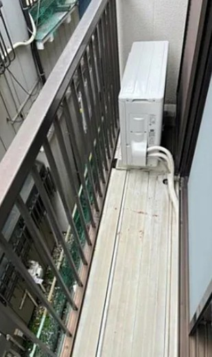 船橋市習志野台５丁目のアパートのバルコニー