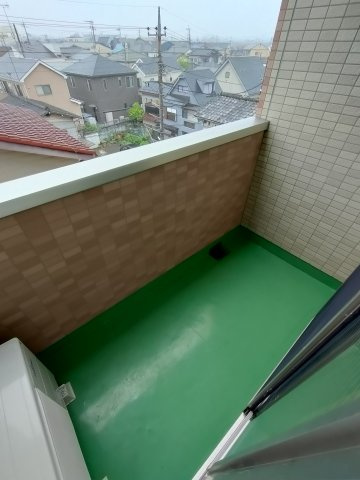 リーベヒロのバルコニー|外からの目が気にならないバルコニーで洗濯物が干せます