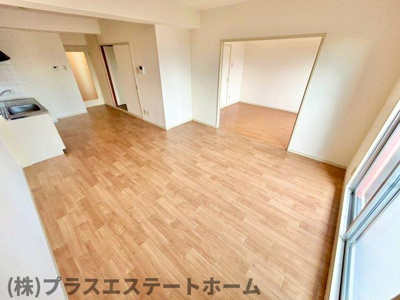 【居間・リビング】 | クレストコート