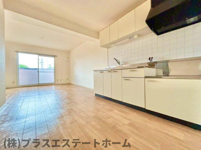【居間・リビング】 | クレストコート