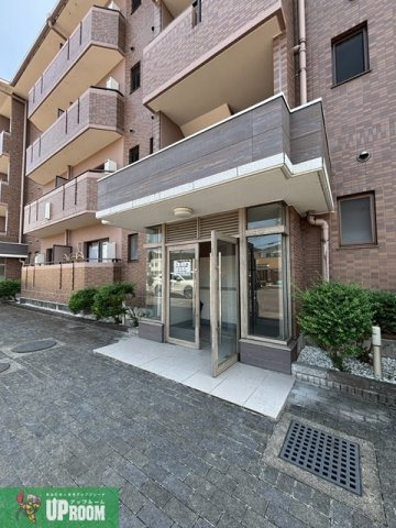 サニーコート庄名のエントランス