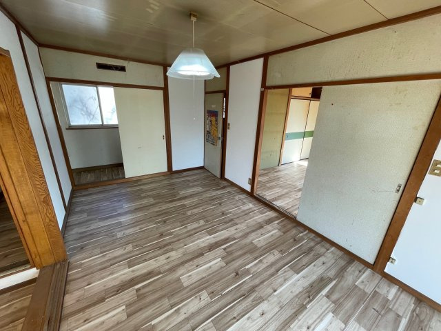 堤根平屋借家の内装