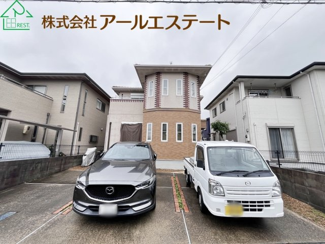 加古川市平岡町土山　　中古戸建の外観
