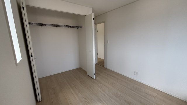 草戸町4丁目　2/1の収納