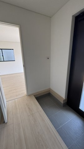 草戸町4丁目　2/1の洋室
