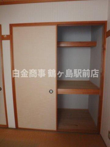 坂戸市中小坂中古戸建の収納