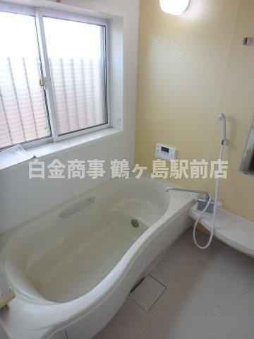 坂戸市中小坂中古戸建の浴室