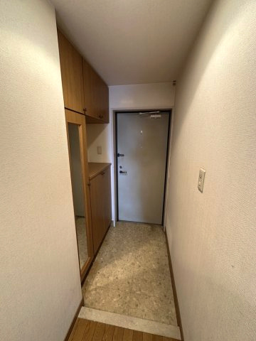 ウィスティリア富士の玄関
