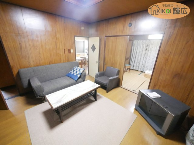 高砂市荒井町小松原4丁目　中古戸建の洋室