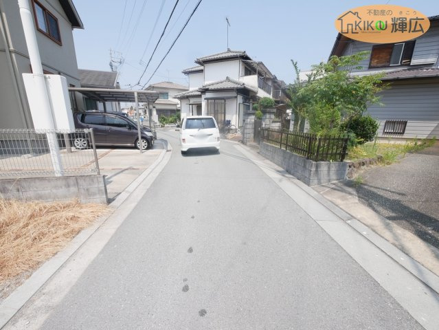 高砂市荒井町小松原4丁目　中古戸建の周辺