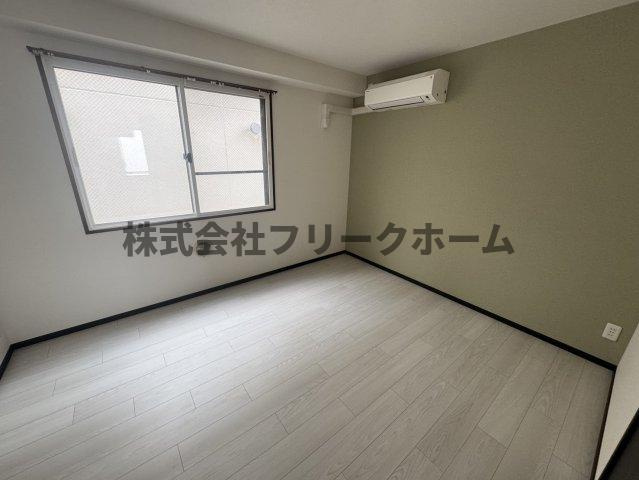 第２長谷ビルの洋室