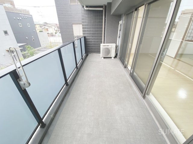 ポレスター大宮桜木町のバルコニー|広いバルコニー！