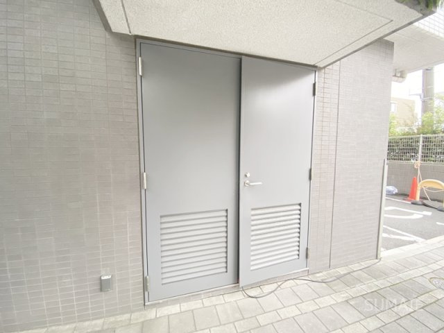 ポレスター大宮桜木町のその他共用部分|専用ゴミ置き場！