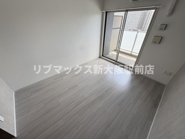 【洋室】LUMINOUS三国本町