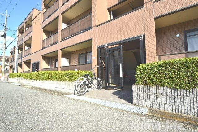 グランドールUM2のエントランス