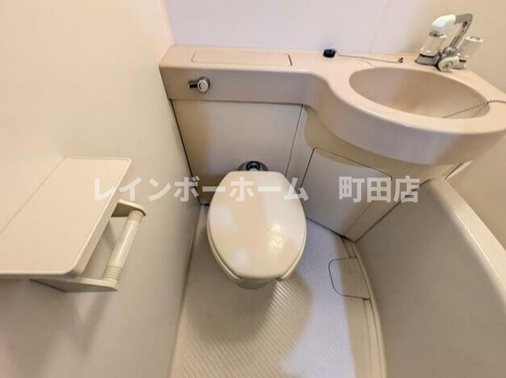 ジュネパレス相模原07※初期費用分割後払いサービス利用可能物件のトイレ