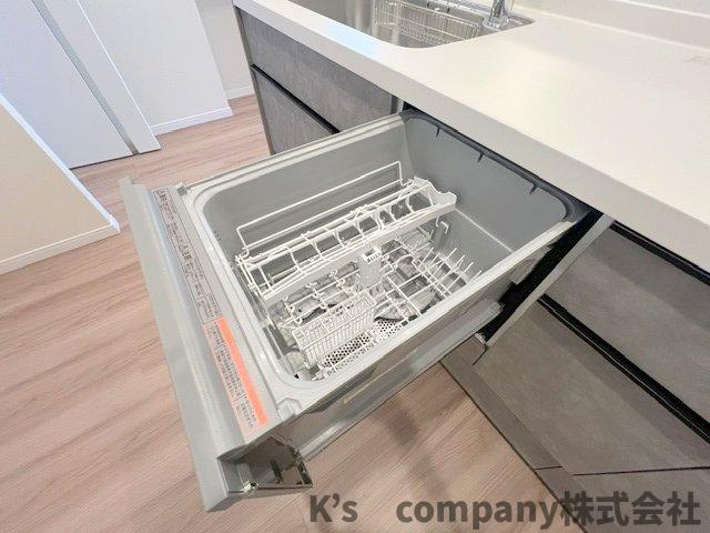 茅ヶ崎市十間坂3丁目　グレイス湘南茅ヶ崎のキッチン|家事の負担を軽減してくれる食器洗い乾燥機付き☆