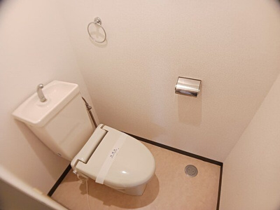 【トイレ】 | カーム石川 | コンパクトで使いやすいトイレです