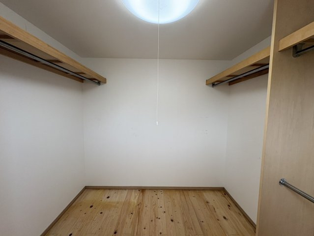中古住宅　富士市森島｜木のぬくもりを感じる、やさしい家の収納
