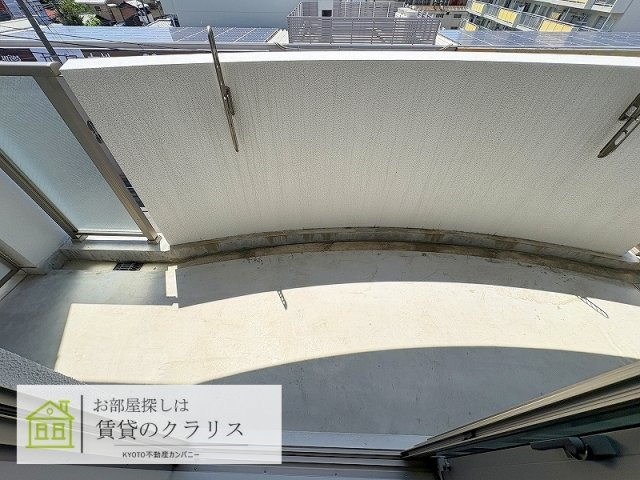 ニックレジデンス京都のバルコニー