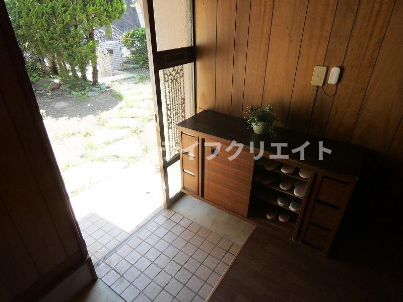 三沢2丁目平屋の玄関