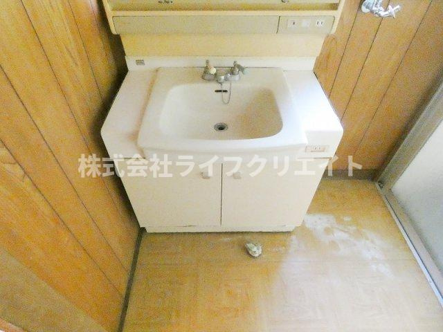 三沢2丁目平屋の洗面所