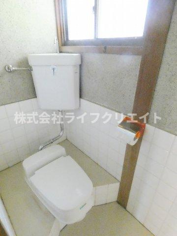 三沢2丁目平屋のトイレ