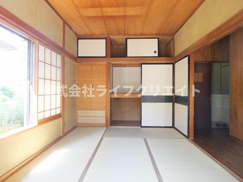 三沢2丁目平屋の内装