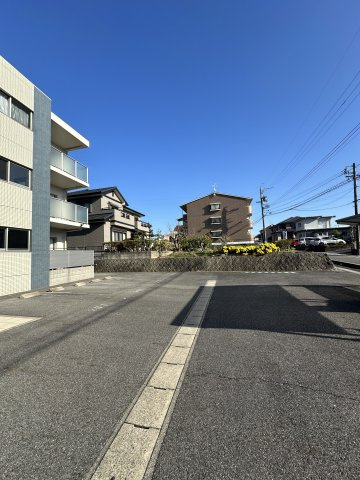 New Stageの駐車場