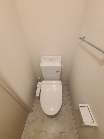 アプリコット住崎町のトイレ|温水洗浄暖房便座
