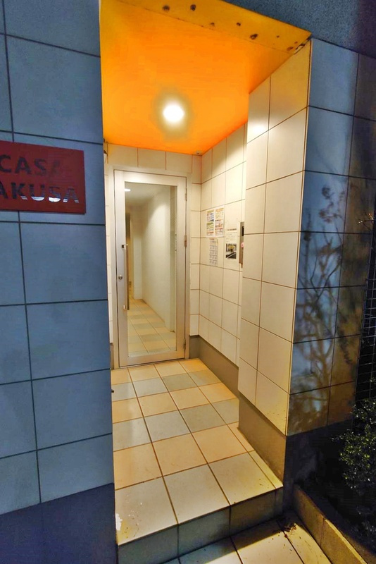 ｂ’CASA Asakusaのエントランス