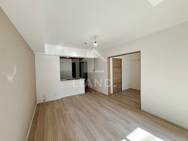 Odaki Bldg OTEMON　舞鶴小学校区の居間・リビング|Odaki Bldg OTEMON